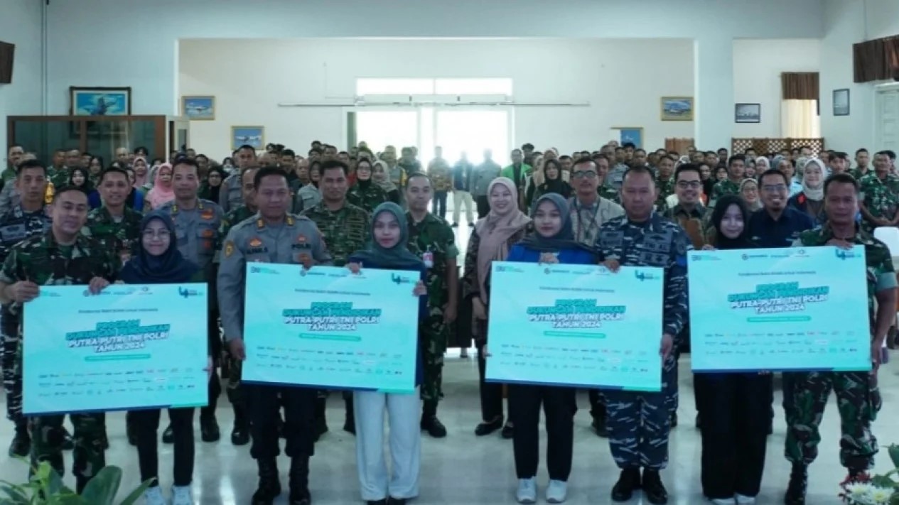 671f8d4d4acfb-putra-putri-tni-polri-di-diy-terima-beasiswa-dari-indonesia-re_jogja